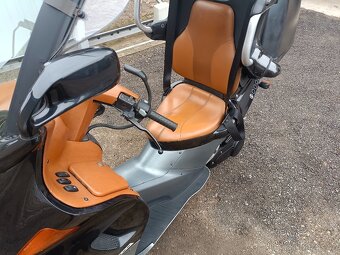 BMW C1 125i executive  ABS Cz doklady v ceně plná výbava. - 10