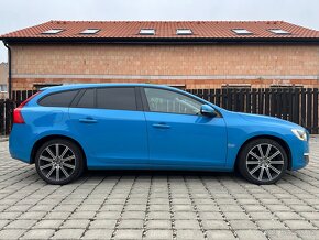 Volvo V60, rok 2015, D3 pětiválec, výborný stav a výbava - 10