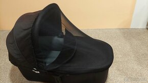 KORBIČKA THULE URBAN GLIDE 2 BASSINET - 10