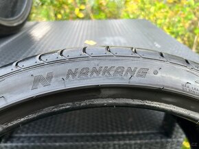 Letní pneumatiky  225/35 R20 - 10