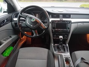 ŠKODA SUPERB II 2.0TDI 4x4 KOMBI 2011 - 10