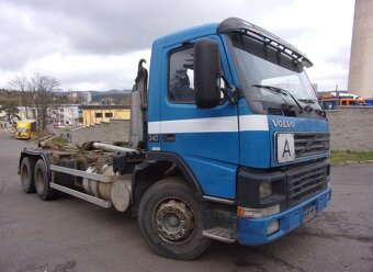 Volvo FM 12 - 6x4 - 10