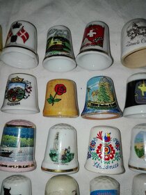 Kolekce porcelánových náprstků s obrázky 99 ks - 10