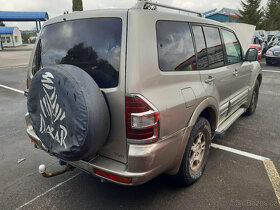 Mitsubishi Pajero 3,2DiD 118kW 2002 - díly - 10