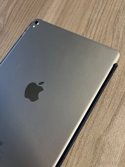 iPad Pro (9,7 palcový) - stříbrný - 10