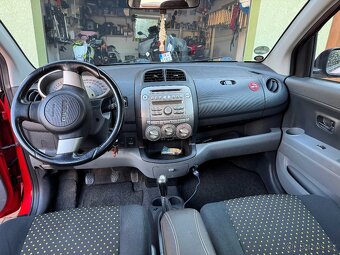 Daihatsu Sirion 1,3 - 10