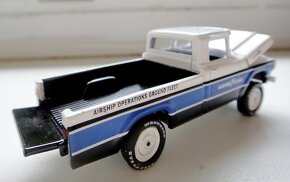 1:64 FORD PICKUP 1959 - 10