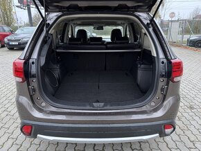 Mitsubishi Outlander, 2.2 Di-D 4x4 7.míst, serviska - 10