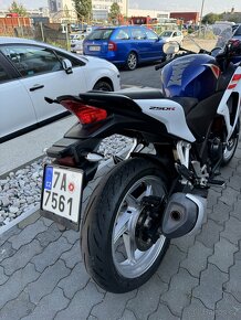 Honda CBR 250r - 10