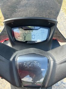 Aprilia sxr 50 - 10