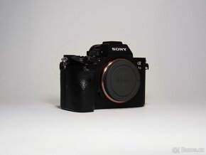 Sony Alpha 7 III | 9429 Snímků | Top stav - 10