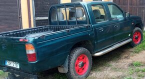 Mazda 4x4 Pickup B2500 r.v.1999 najeto 257 tis. - 10