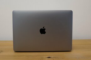 Apple MacBook Air 13,3" - M1 - 8GB - 256GB - vesmírně šedý - 10