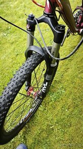 Prodám MTB horské kolo Specialized Stumpjumper vel. L - 10