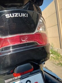 Suzuki Burgman 400 - 10