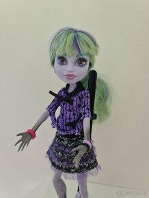 Twyla Boogeyma Monster High - 10