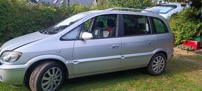 Opel Zafira 1.8 - 10