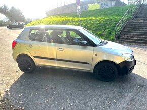 ŠKODA FABIA 1.4I 16V 63KW NOVA STK - 10