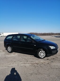 Ford Focus 1.6 74kw benzín nová STK - 10