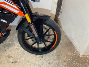 KTM 125 duke - 10