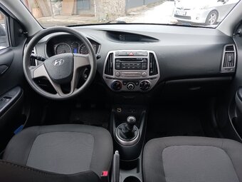 Hyundai i20, 1,3 MPI 63 kW 1.maj, klima - 10