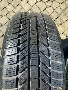 Zimní pneu - 215/55 R17 - 10