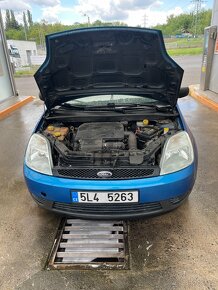 Ford Fiesta MK5 1.3 16v 51kw euro 4 - 10