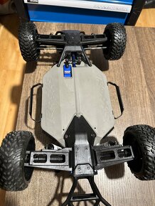 Traxxas Slash 1:10 VXL 4WD RTR - 10