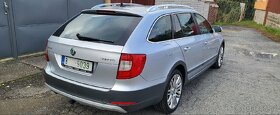 Škoda Superb Scout 2.0tdi Dsg,navi,bezklicovy vstup - 10