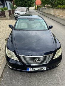 Lexus LS460, V8, 180000km, 2009 - 10