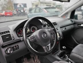 VW Touran 2.0TDI, 103kw, rok 2011,nová STK - 10