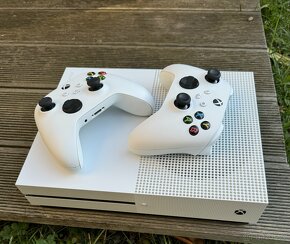 Xbox One S 500GB - 10