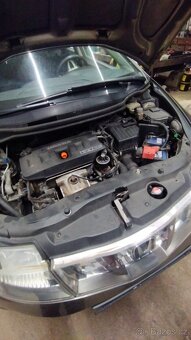 Honda civic 1.8 - 10