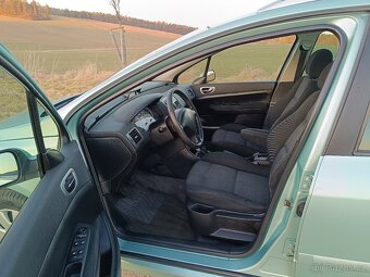 Peugeot 307 - Benzín - 5/7míst - STK 7/26 - 2003 - 10