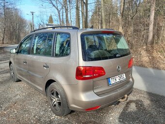 VW Touran 1.6tdi 77kw,1.majitel,Tažné - 10