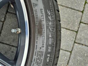 Letní pneu 275/40 R19 + 245/45 R19 runflat - 10