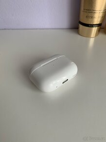 Apple AirPods Pro 2. Gen (USB-C) - 10