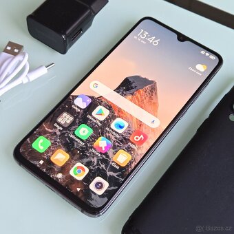 Xiaomi Mi 9 (6/64GB) Piano Black, Dual SIM - 10