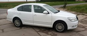 Škoda octavia 2.0 TDi-81kw , 1.majitel-garážováno - 10