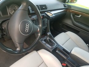 Audi S4  4.2   V8 - 10