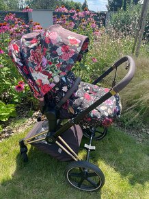 Cybex Priam rose gold spring blossom - 10