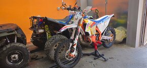 KTM EXC 300 Six Days 2022 - 10