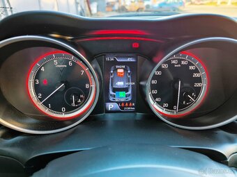 Suzuki Swift 1.2Hybrid/61kW  AUTOMAT  - 10