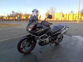 Suzuki V strom dl 1000 - 10