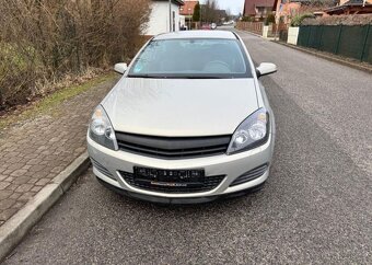 Opel Astra GTC 1,4i pravidel.servis klima benzín - 10