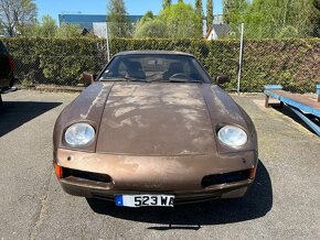 Porsche 928-S4 - 10