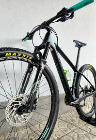 Horské kolo Orbea Alma M30 Carbon 29″ - 10