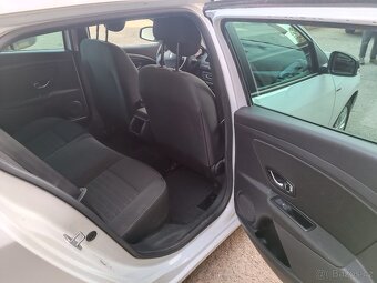 Renault Megane Kombi 1.5 dci 70 kW - 10