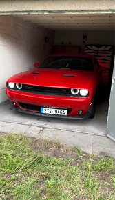 DODGE CHALLENGER R/T+ 5.7 V8 HEMI - 10