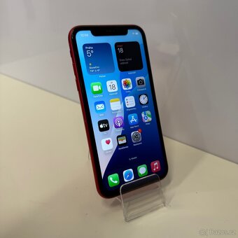 iPhone 11 128GB, červený (12 měsíců záruka) - 10